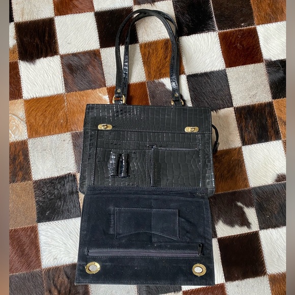 Multi Pockets Purse - Picture 2 of 4